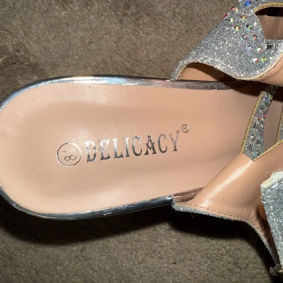 Delicacy Silver Rhinestone Cage Heels Platform Stiletto Sandals Size 8.5 - Picture 9 of 9